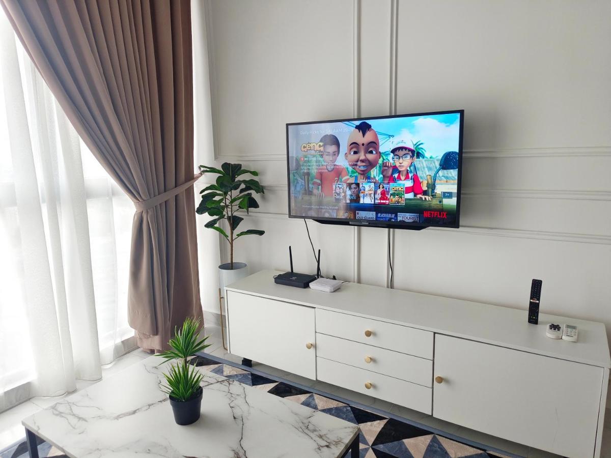 One Bedroom Troika Kota Bharu By Aghome, Modern Design Exterior foto