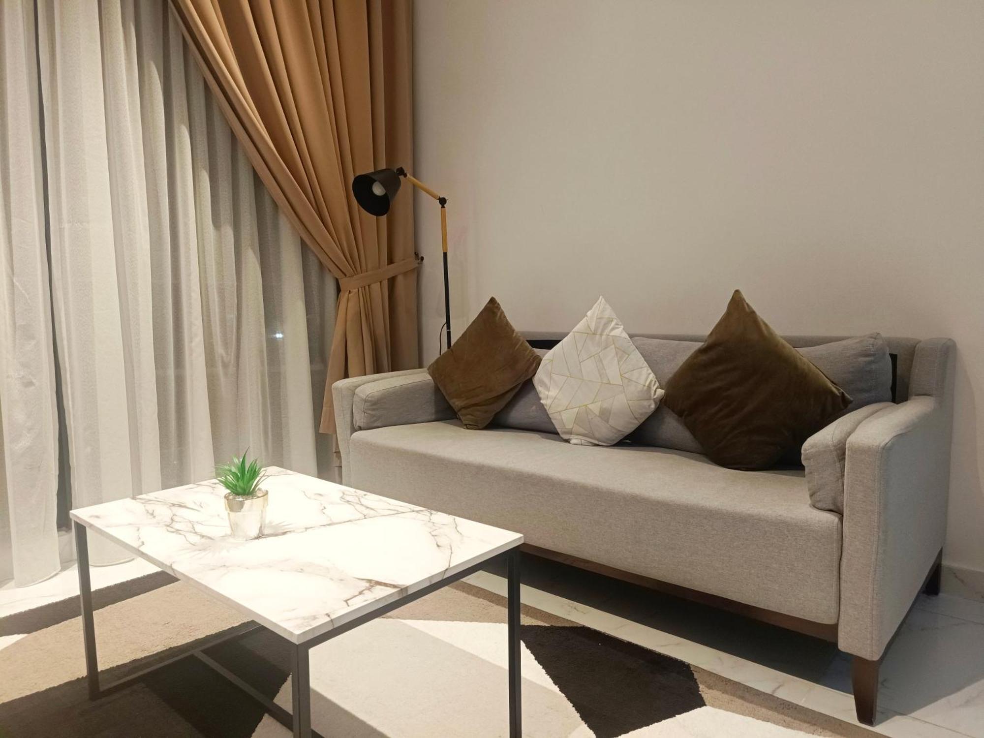 One Bedroom Troika Kota Bharu By Aghome, Modern Design Exterior foto